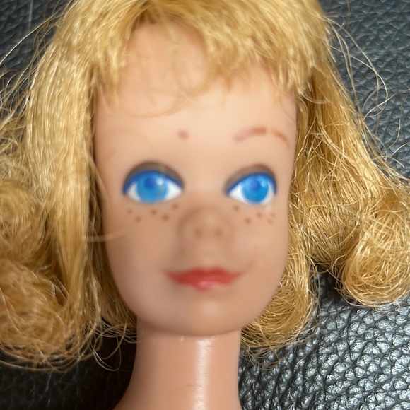 Vintage Midge Head on Vintage Barbie Body - Picture 12 of 13